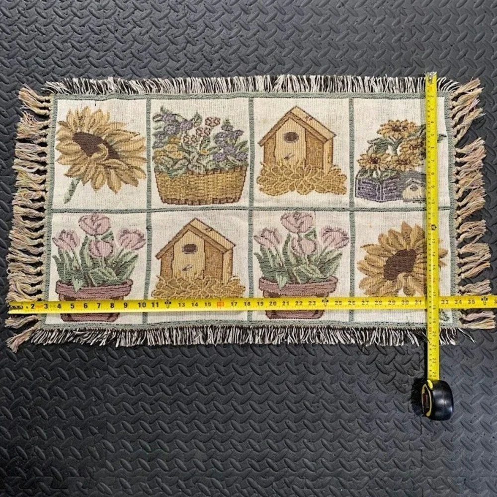 Vintage Tapestry Accent Rug Sunflowers Birdhouses Garden Grid Fringed Mat 21x36